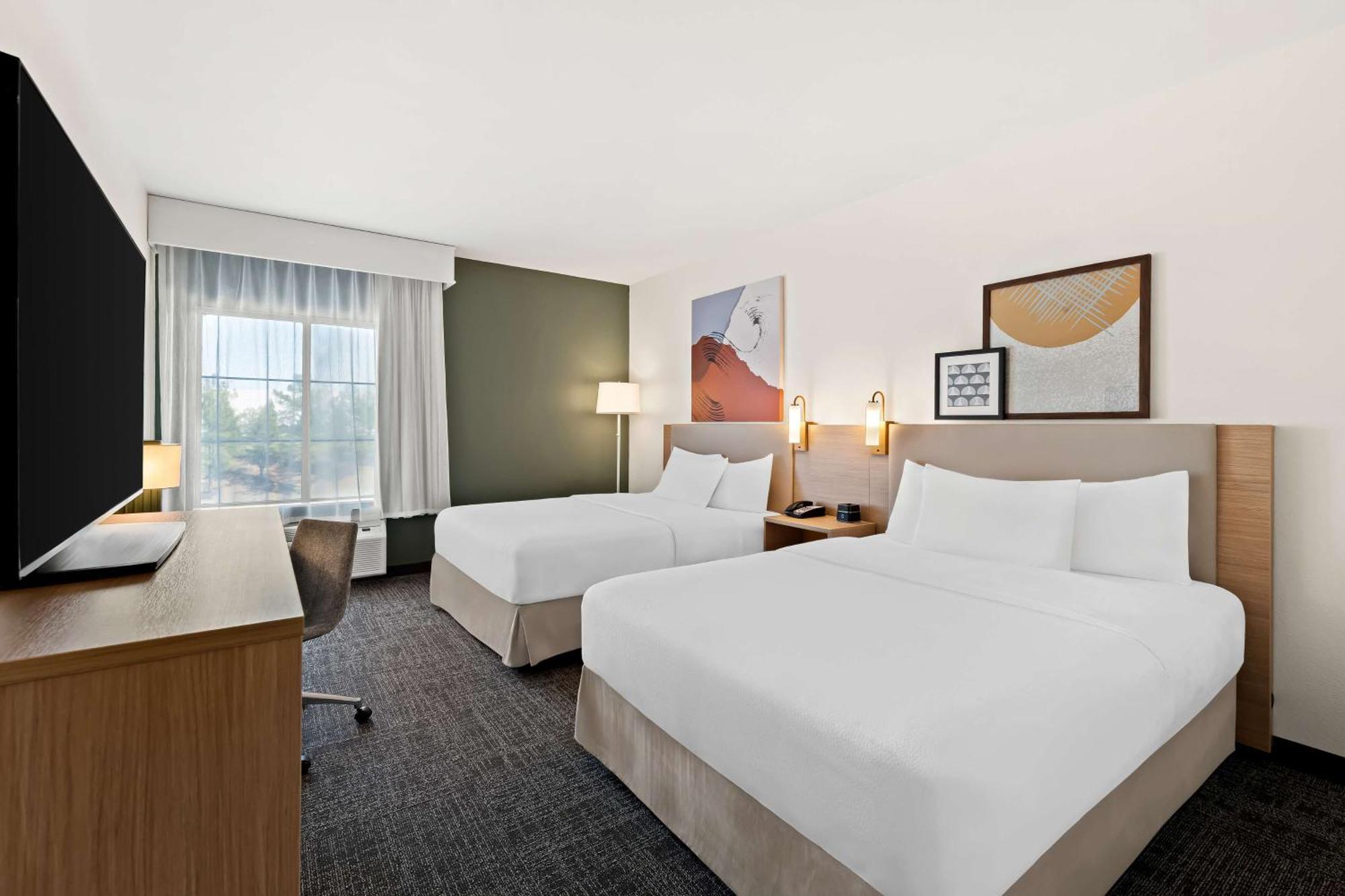 Queen Room with Two Queen Beds,1698094017:JPEG